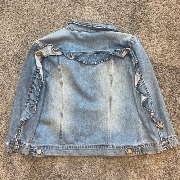Jean Jacket with Ruffle Detailing — Ashley Mason — size L - Picture 2 of 3